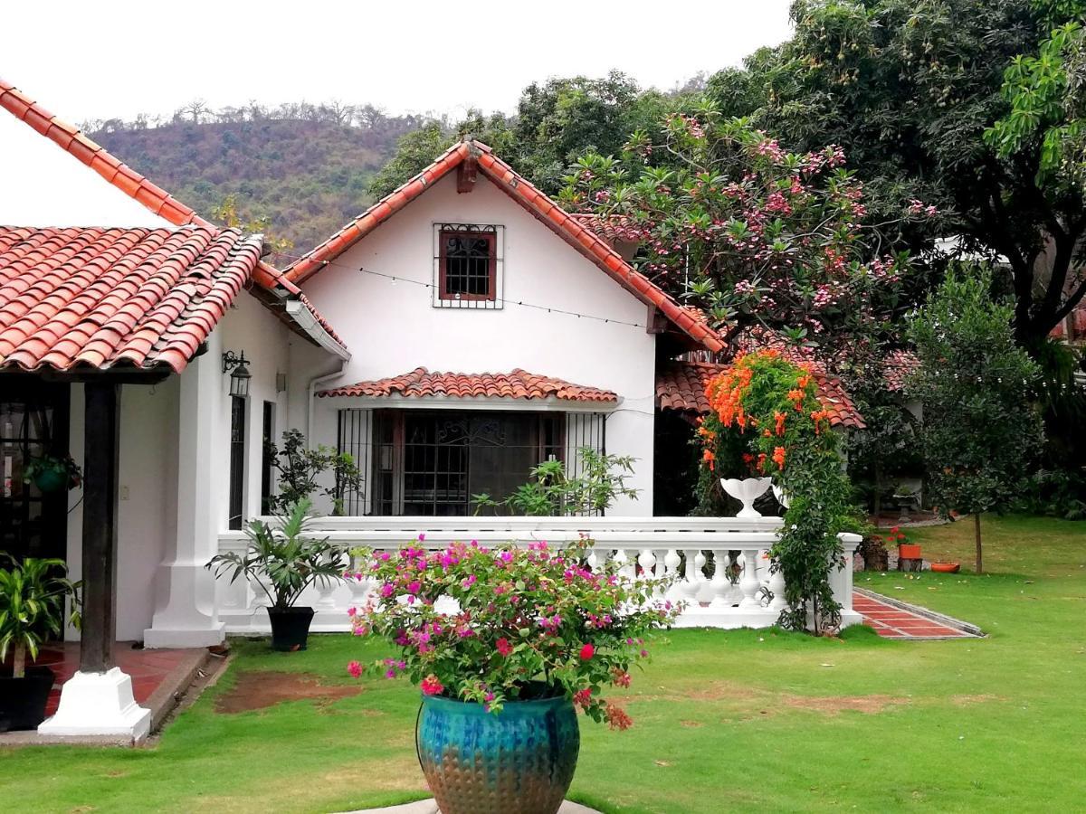 Iguanazu Bed & Breakfast Guayaquil Zewnętrze zdjęcie