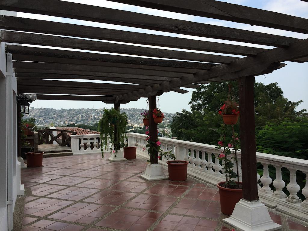 Iguanazu Bed & Breakfast Guayaquil Zewnętrze zdjęcie
